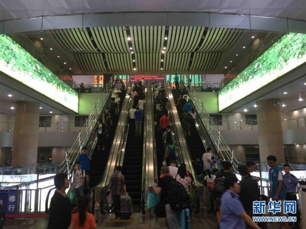 北京西站今日105趟始发列车停运